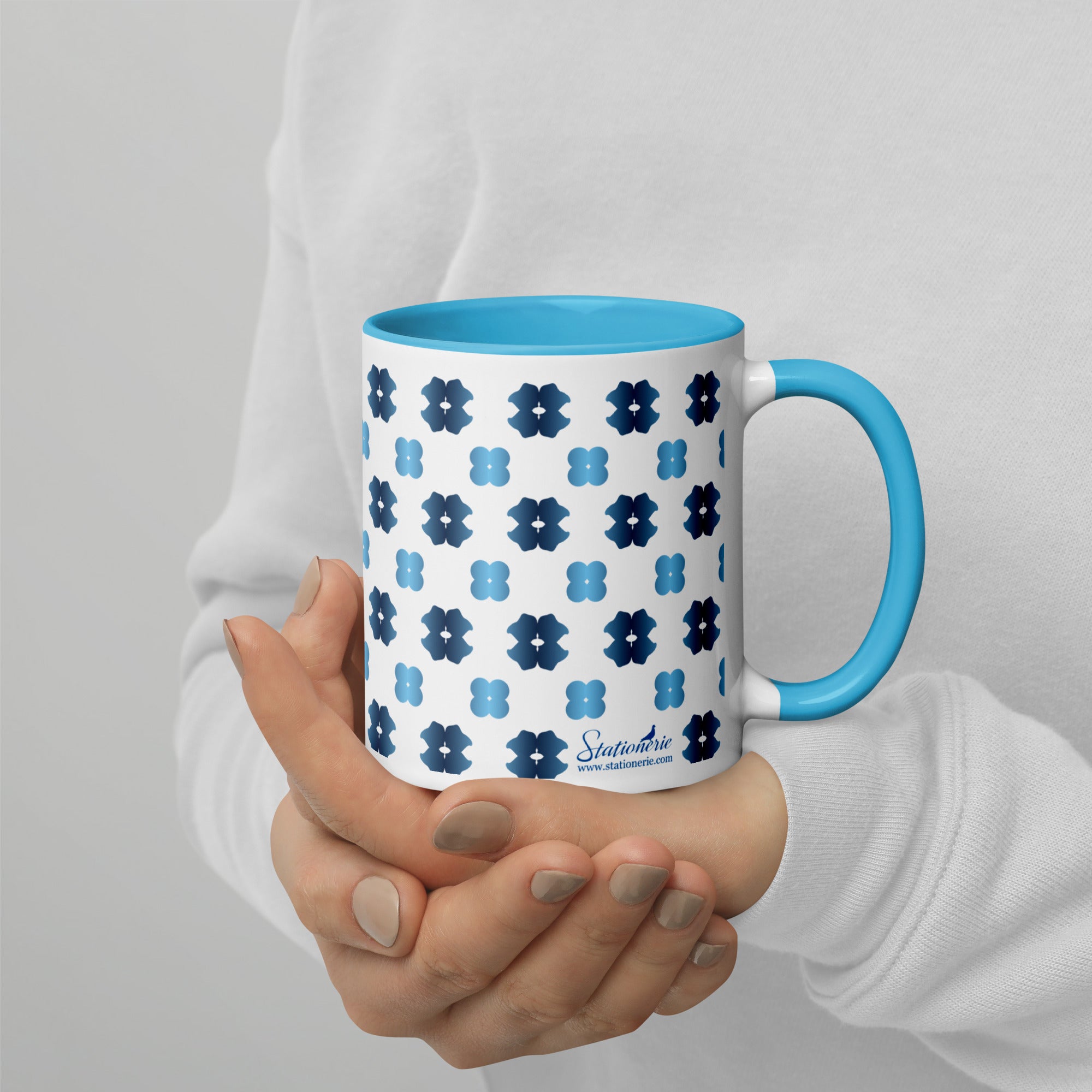 Pack of 4 Ceramic Mugs - Rorschach’s Flowers in Blue
